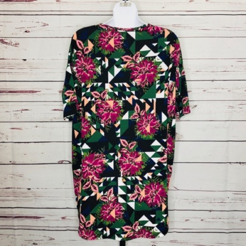 Lularoe Irma Top-c1 - Picture 3 of 7